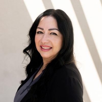 Maria-Gonzalez-2-scaled-e1763591431236